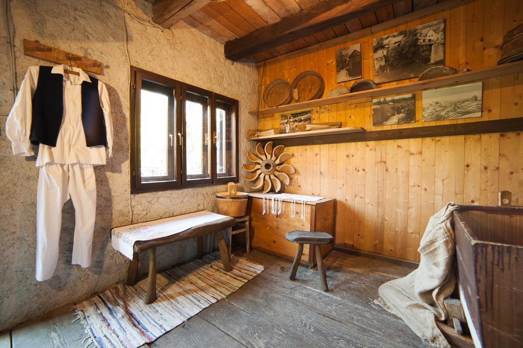 Guesthouse Pod Rastockim Krovom Slunj Exterior foto